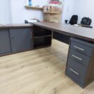Anele_s Executive Desk2